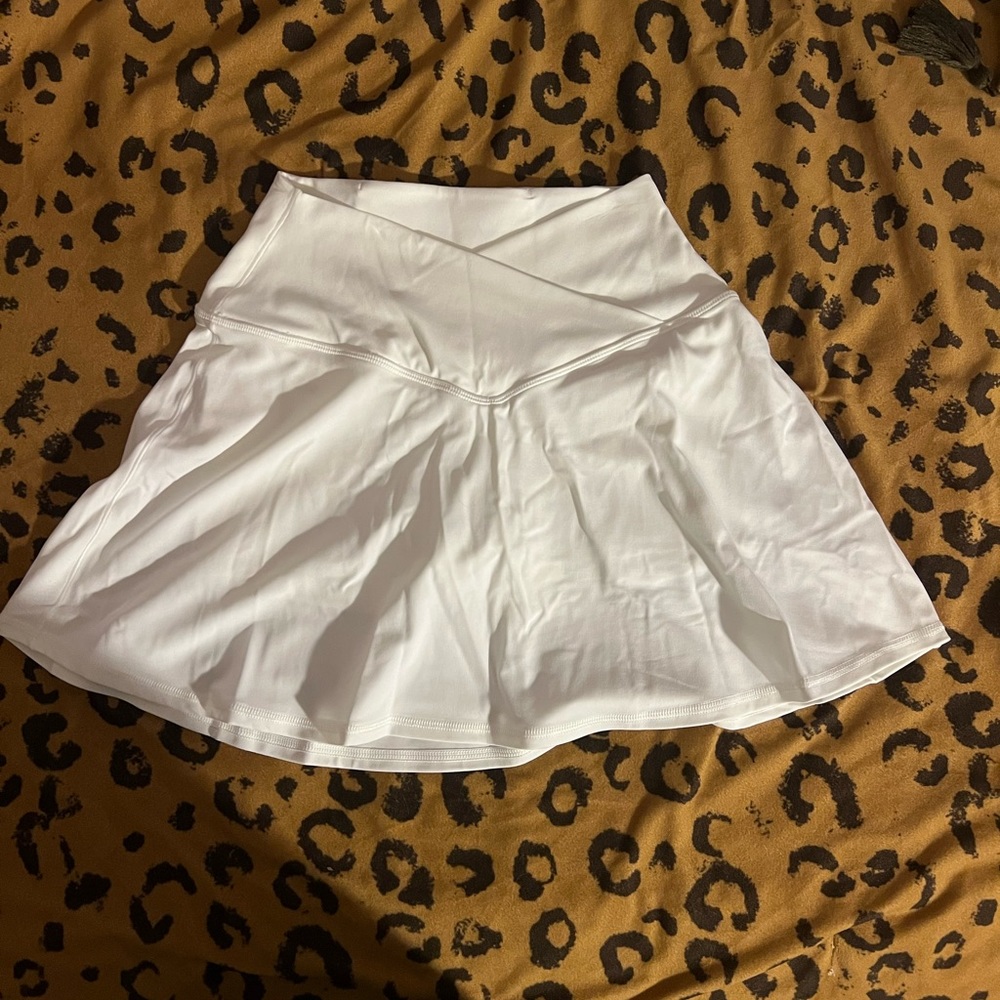 OFFLINE by Aerie White Crossover Tennis Skirt